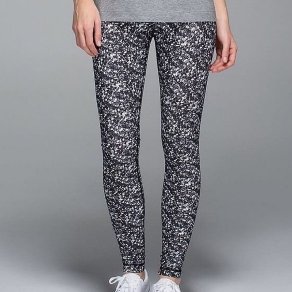 Lululemon Shine Sequen tights